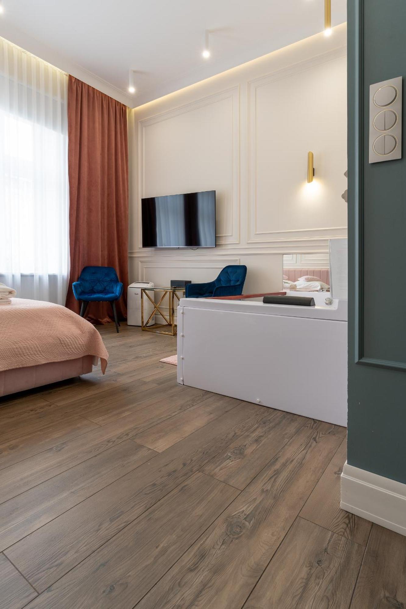 Apartament Glamour Prywatne Jacuzzi Starowislna Krasków Εξωτερικό φωτογραφία
