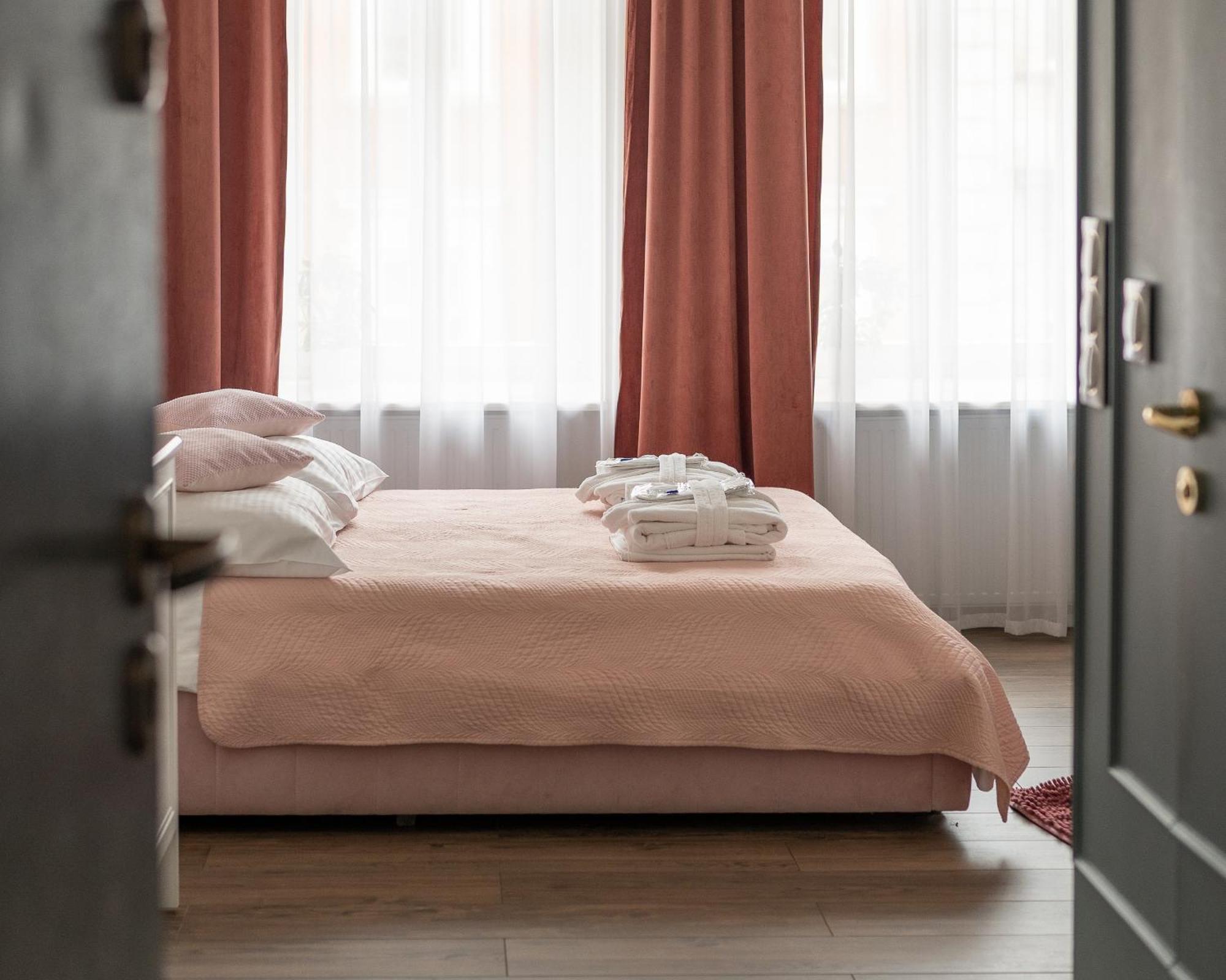 Apartament Glamour Prywatne Jacuzzi Starowislna Krasków Εξωτερικό φωτογραφία